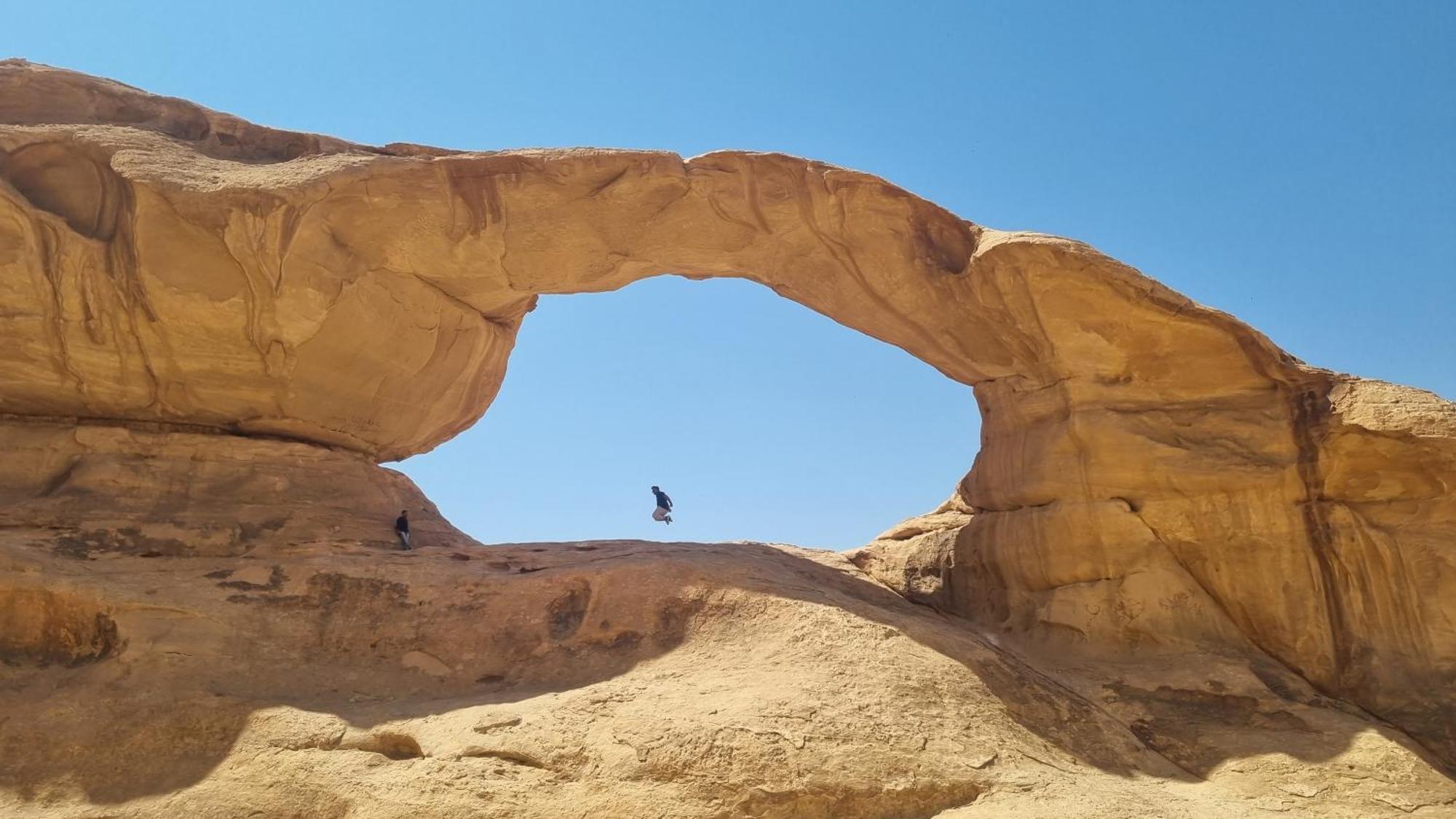 Hotel Desert Knights Camp Wadi Rum Exterior foto