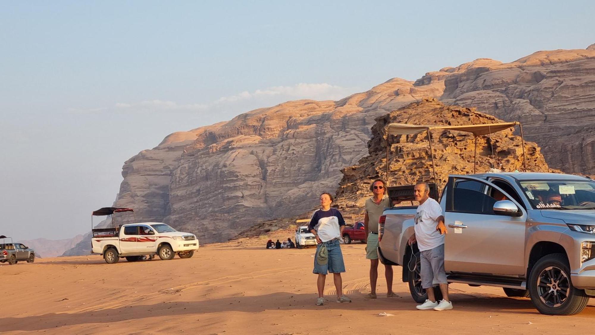 Hotel Desert Knights Camp Wadi Rum Exterior foto