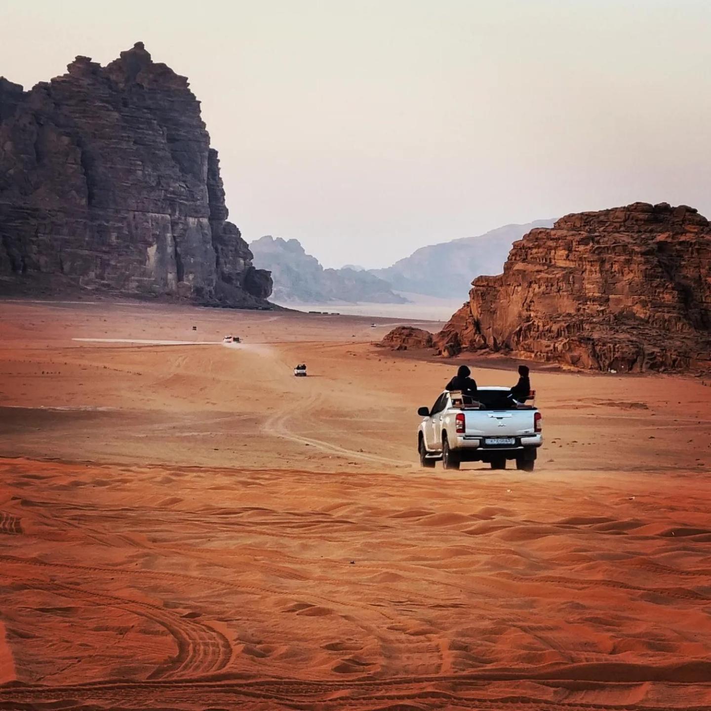 Hotel Desert Knights Camp Wadi Rum Exterior foto